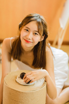 可以看美女全胸直播软件